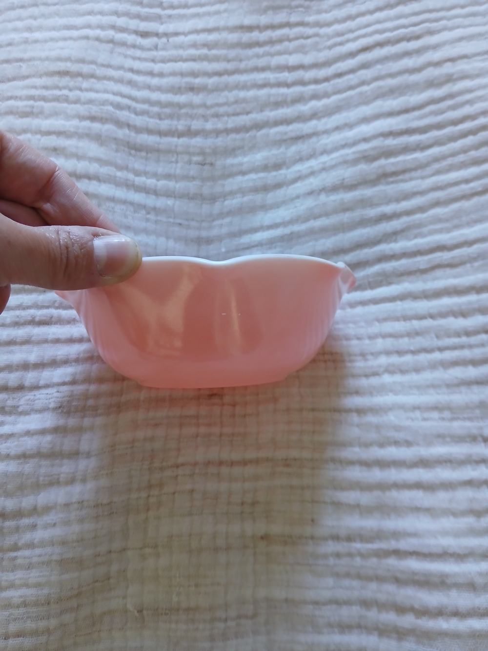 Hazel-Atlas Pink Crinoline Bowl (ou Hazel-Atlas Ripple Pink Berry/Cereal Bowl)